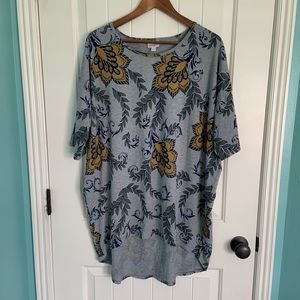 LuLaRoe Irma Tee High Low Gray